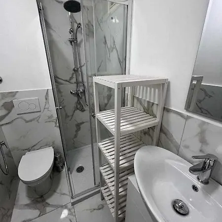 Affittacamere La Stanza Del Manzoni 1 Piano No Ascensore